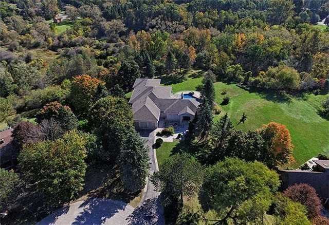 131 Manitou Dr