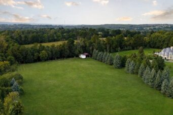 2510 17TH SIDEROAD